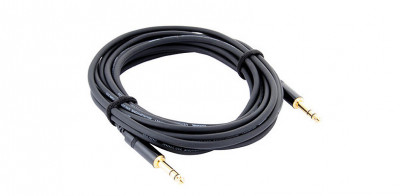 Инструментальный кабель Cordial CFM 6 VV